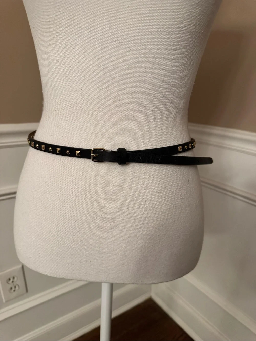 J. Crew Black Leather Double-Wrap Belt with Gold Studs - Picture 4 of 10